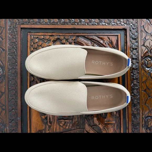 Rothy display picture 1